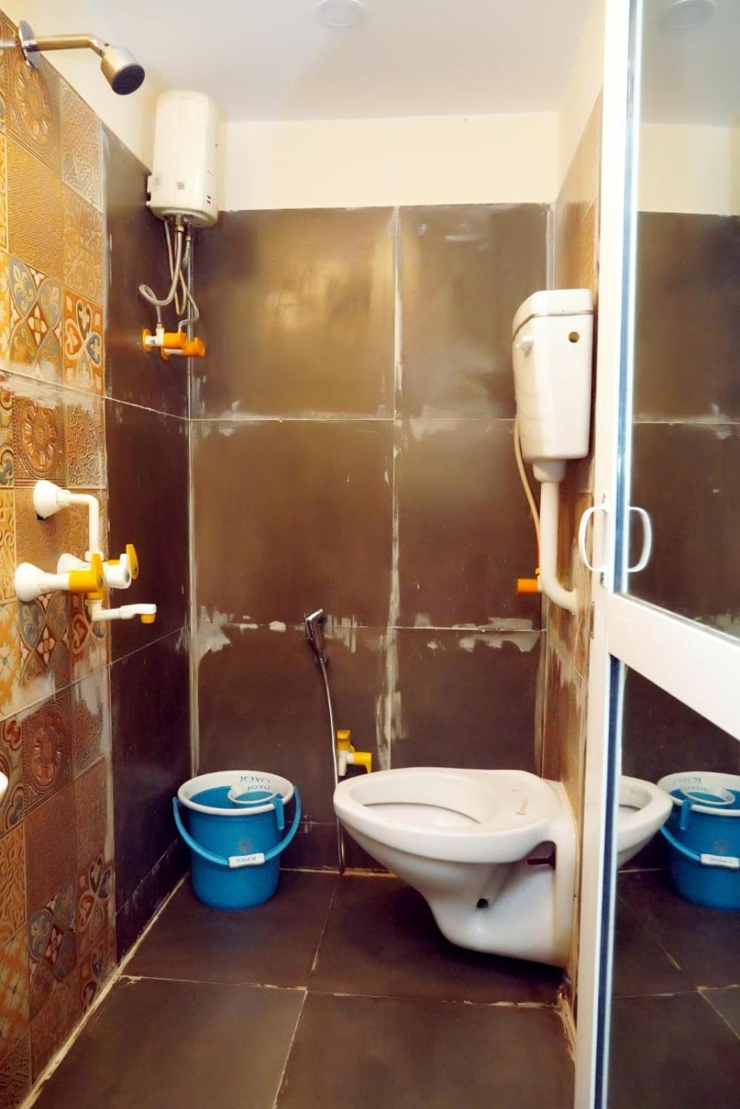 Hotel Golden Plaza Vashi Extérieur photo