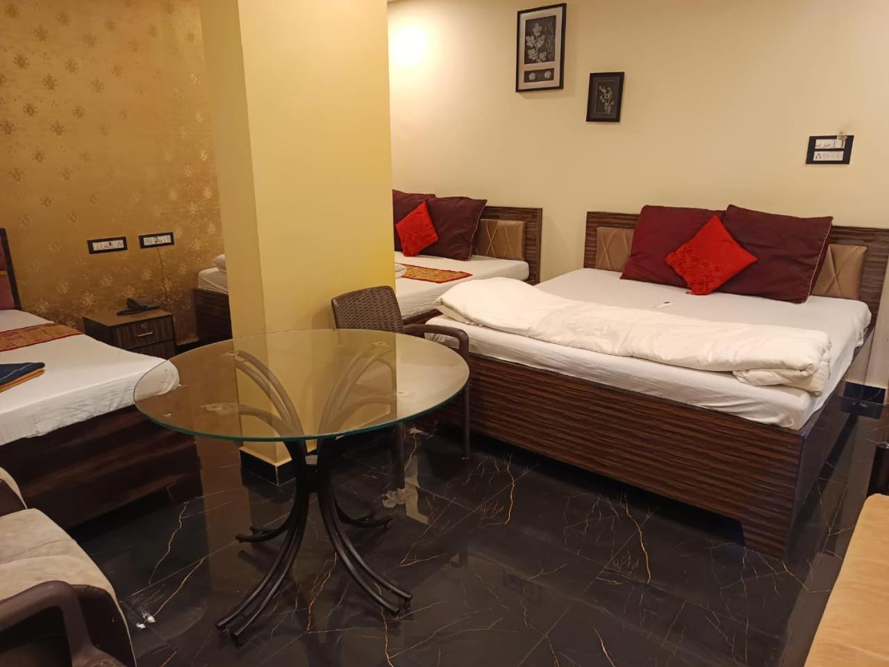 Hotel Golden Plaza Vashi Extérieur photo